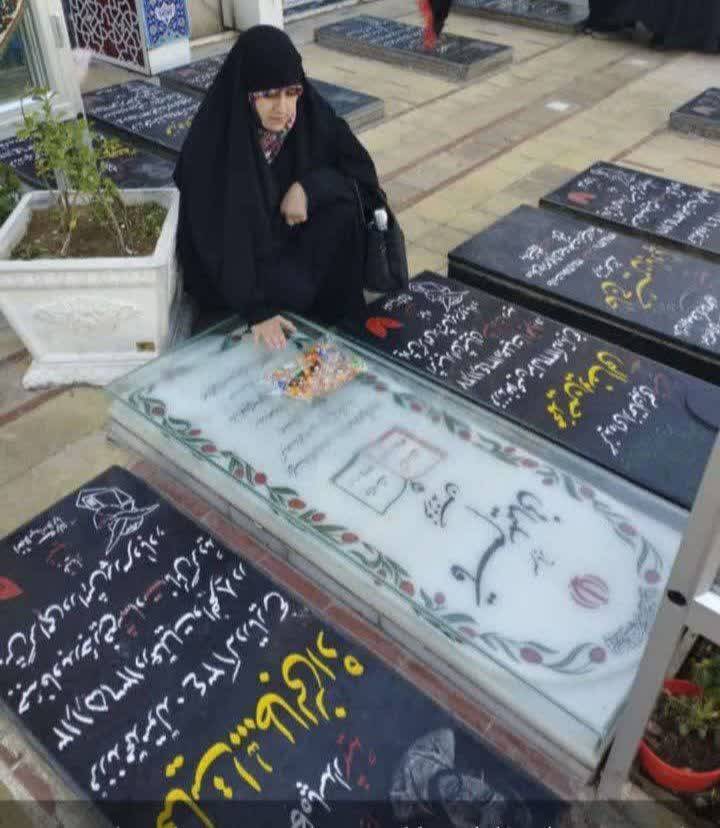 برگزاری مراسم وداع با شهید فاطمه دهقان در مشهد+ تصاویر
