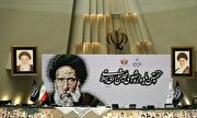 نوجوانان پشت میز نمایندگان مردم+ عکس