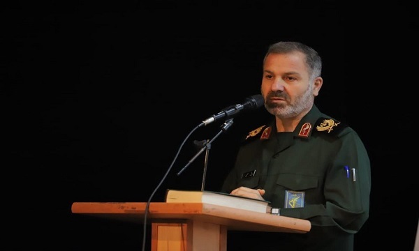 اصحاب رسانه باید با الگوگیری از شهدا برای اعتلای نام ایران اسلامی تحول آفرین باشند