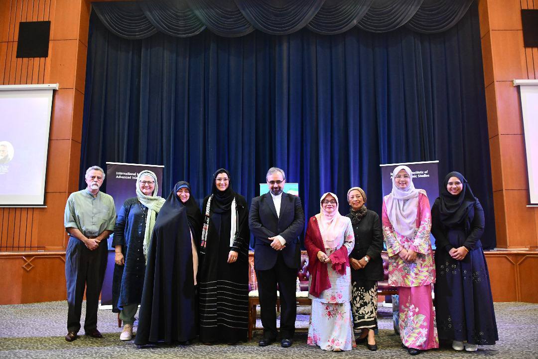 تشکیل مجمع جهانی زنان مسلمان ۲۰۲۴ در کوالالامپور / اسرائیل در غزه جایگاه زن را نشانه گرفته است