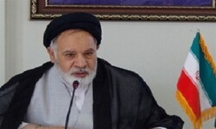 ملت ایران وحدت کلمه را عاملی اساسی در پیروزی می‌دانند