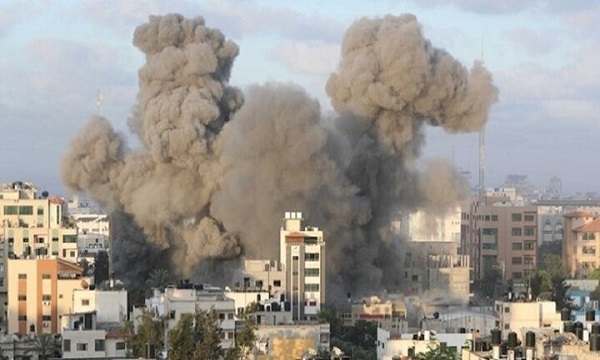 بمباران یک مسجد و اردوگاه آوارگان فلسطینی در غزه
