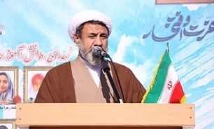 انقلاب اسلامی ایران در سه محور اخلاق، علم و آزادگی تحول آفرینی کرده است