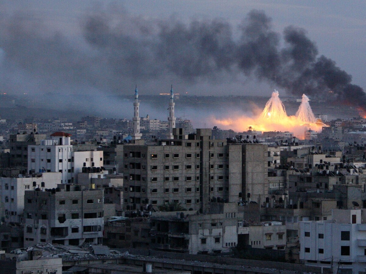شب خونین در رفح با‏۵۰‬ حمله هوایی علیه این شهر/ تداوم بمباران بخش‌های مختلف نوار غزه