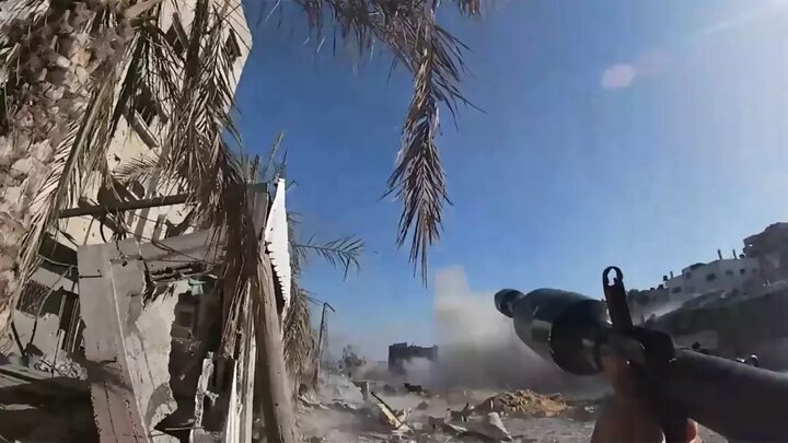 بمباران بخش‌های مختلف نوار غزه توسط رژیم صهیونیستی/ هلاکت ۲۲۱ نظامی در نبرد زمینی علیه غزه