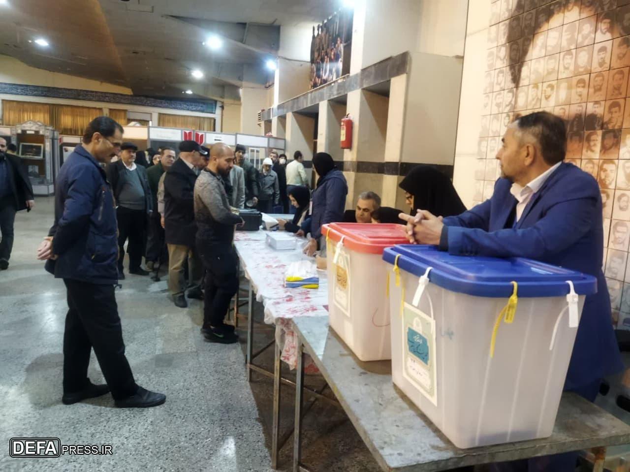 استقرار صندوق‌های رأی در گلزار شهدای تهران+ تصاویر