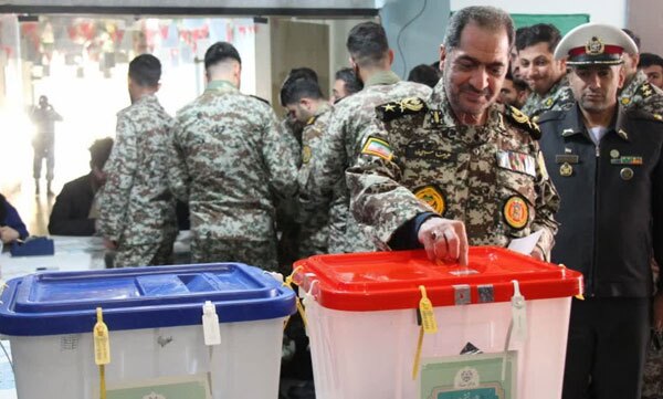 فرمانده نیروی پدافند هوایی ارتش: حضور عظیم مردم در انتخابات، مصونیت‌بخش کشور و حافظ منافع ملت است