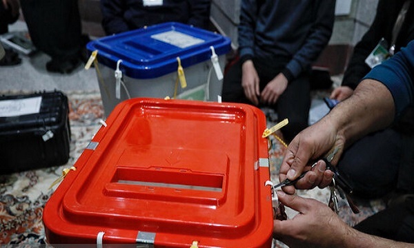 احتمال کشیده شدن انتخابات در تهران به دور دوم وجود دارد