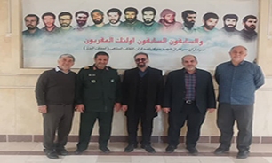 رییس سازمان مدیریت و برنامه ریزی البرز از مرکز فرهنگی دفاع مقدس بازدید کرد