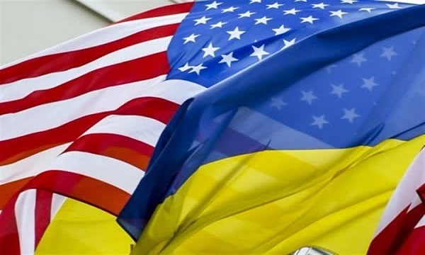 هشدار سناتور آمریکایی درباره حمایت دولت بایدن از اوکراین
