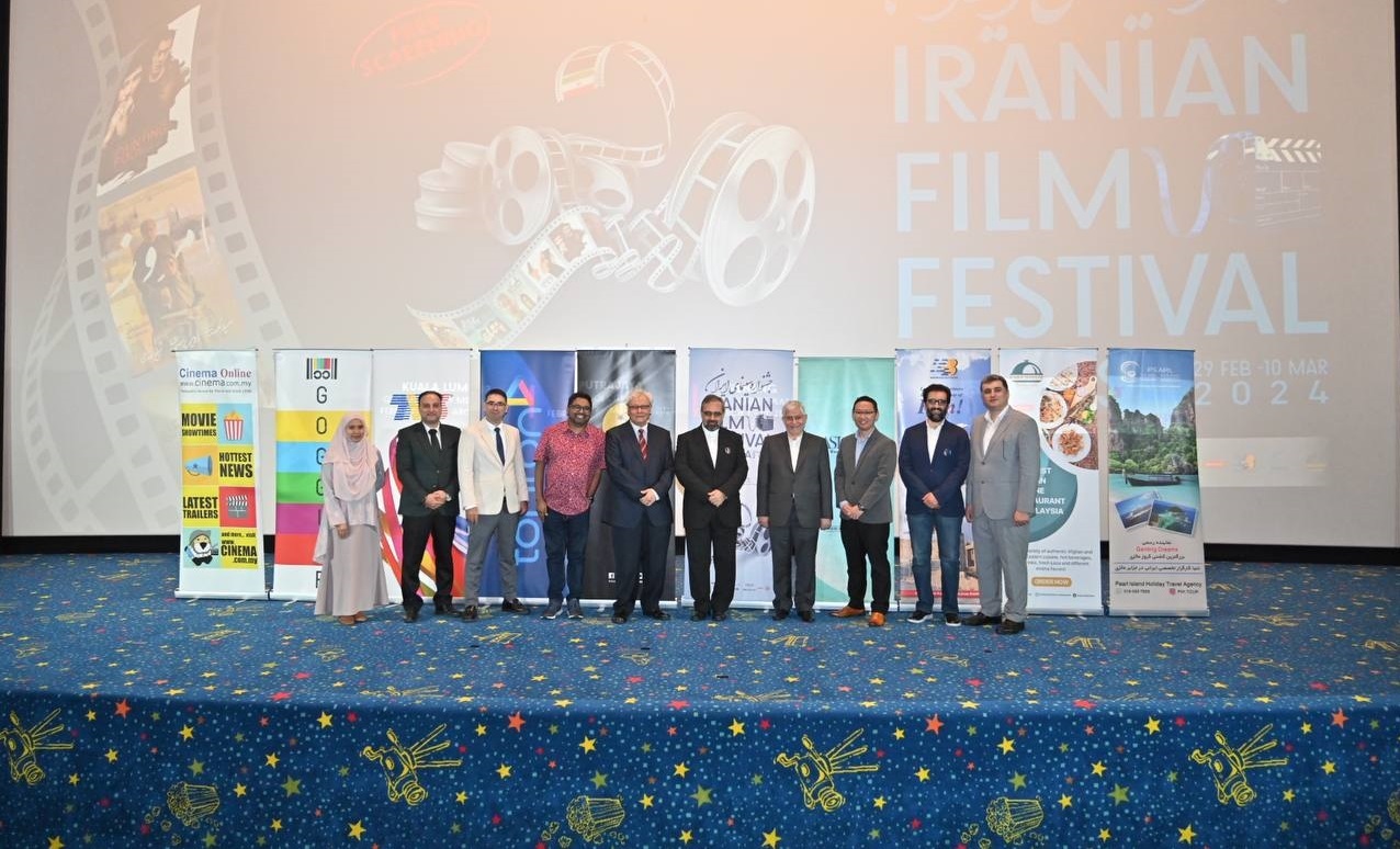 طنین سرود «کجایید ای شهیدان خدایی» در شب اول جشنواره فیلم‌های سینمایی ایرانی در مالزی