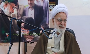 حراست از مرزهای فکری و اعتقادی از بروز فساد می‌کاهد