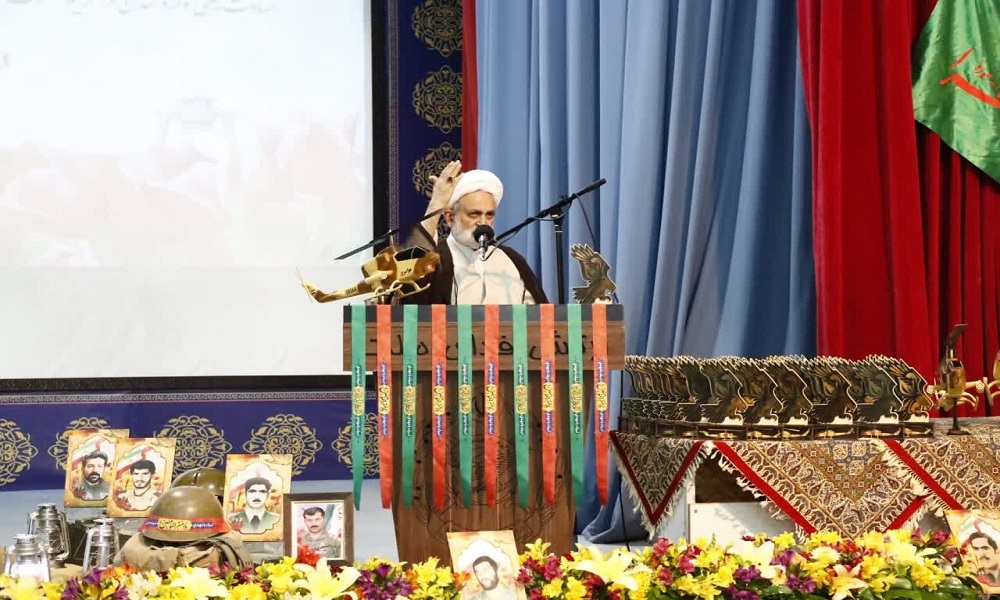 برگزاری یادواره گرامیداشت ۵۰ شهید پایگاه هوانیروز شهید وطن‌پور اصفهان