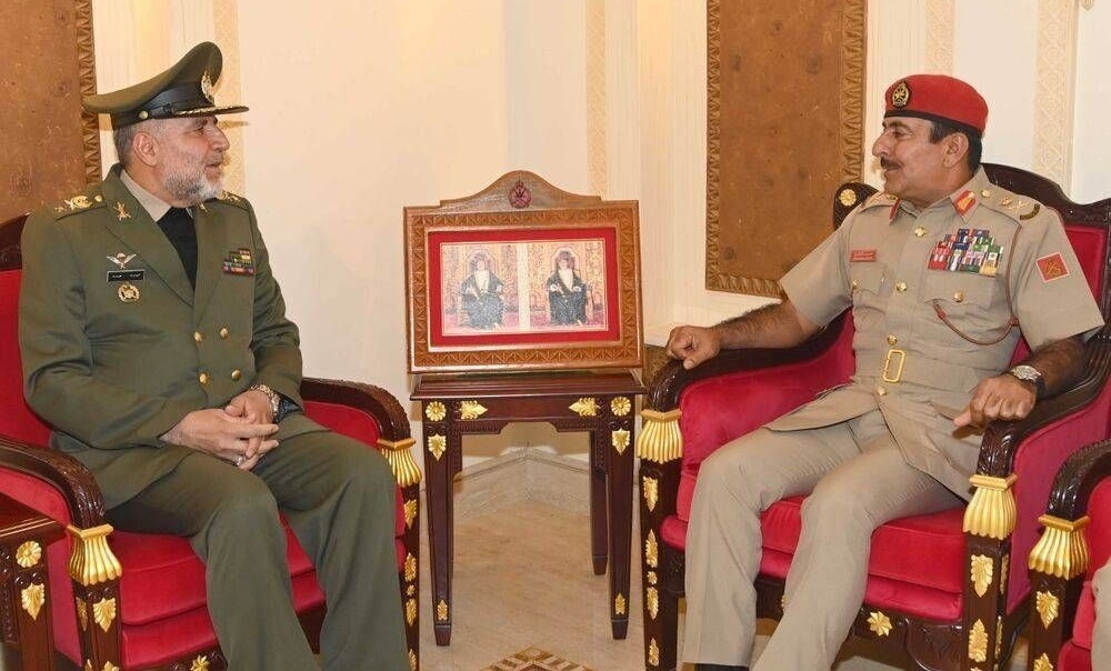 دیدار فرمانده نزاجا با فرمانده نیروی زمینی ارتش عمان