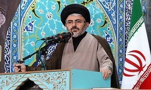 حضور میلیونی ملت ایران در نماز عید فطر نشان از وحدت آنان است