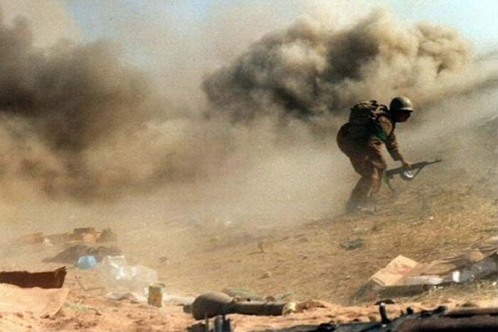 برای زنده ماندن باید خودم را به مُردن می‌زدم