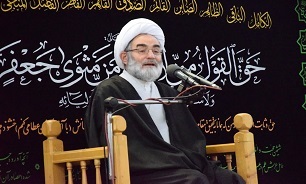 امام جعفر صادق(ع) جلوی انحطاط جامعه‌ اسلامی را گرفتند