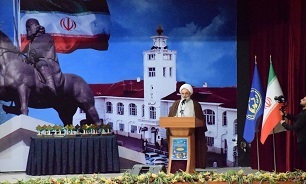 فعالان عرصه تولید به نیازمندی‌های جامعه و بازار توجه کنند