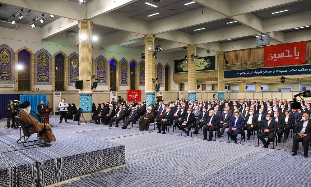 دیدار مسئولان وزارت امور خارجه با امام خامنه‌ای