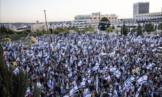 دوقطبی به سبک تل‌آویو؛ حامیان نتانیاهو به خیابان آمدند