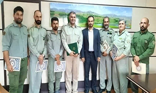  فرماندار طالقان از محیط بانان شهرستان طالقانی تقدیر کرد
