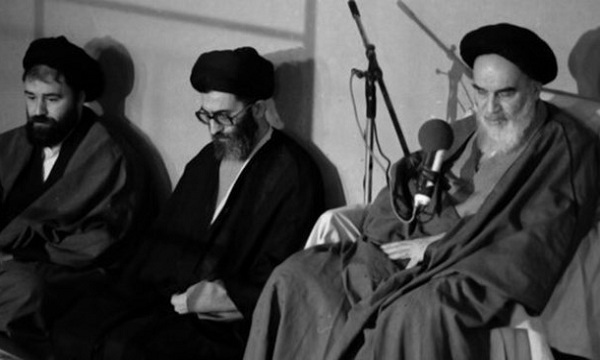 رمز جذابیت امام خمینی (ره) از زبان رهبری