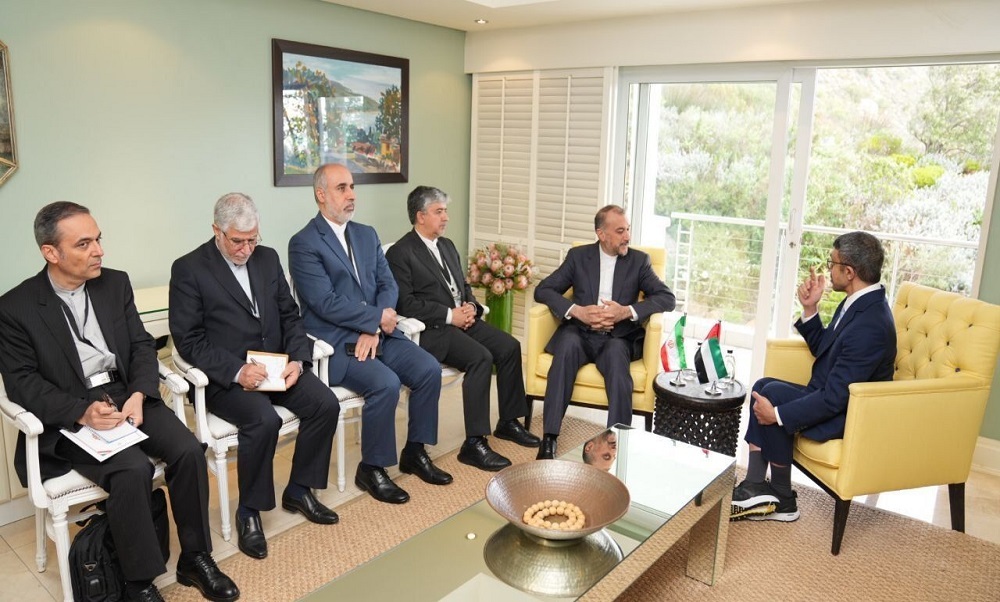 وزرای خارجه ایران و امارات دیدار و گفت‌وگو کردند