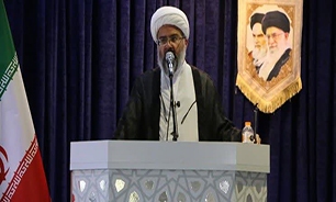 معنویت ، عقلانیت و عدالت از ویژگی های شخصیتی امام خمینی (ره) است