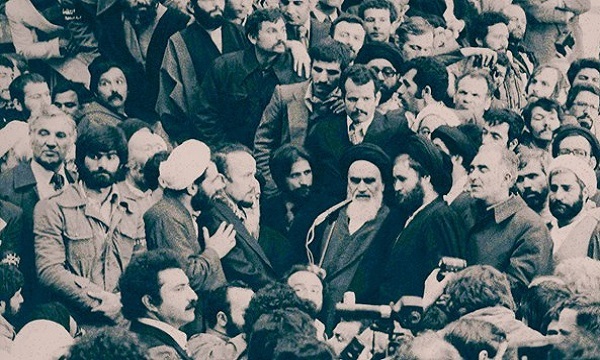 ایزدهی: قیام ۱۵ خرداد از نظر امام خمینی پروژه نبود؛ پروسه بود