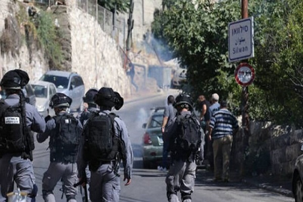 یورش نظامیان صهیونیست به رام الله و تخریب منزل خانواده فلسطینی