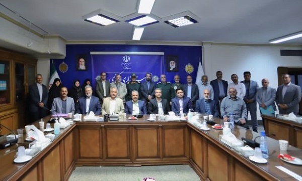نشست تخصصی راهبرد‌های ترویج فرهنگ ایثار و شهادت استان مرکزی برگزار شد