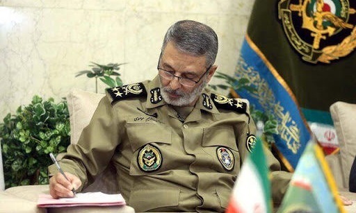 فرمانده کل ارتش انتصاب امیر دریابان شمخانی را به سمت مشاور رهبرمعظم انقلاب اسلامی تبریک گفت