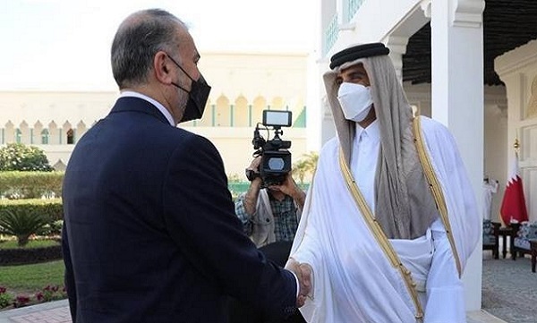وزیر امور خارجه با امیر قطر دیدار و گفت‌و‌گو کرد