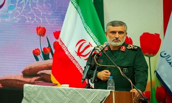 شهید «چمران» با دشمنی شناسی خود به زندگی در کشور بیگانه پشت پا زد
