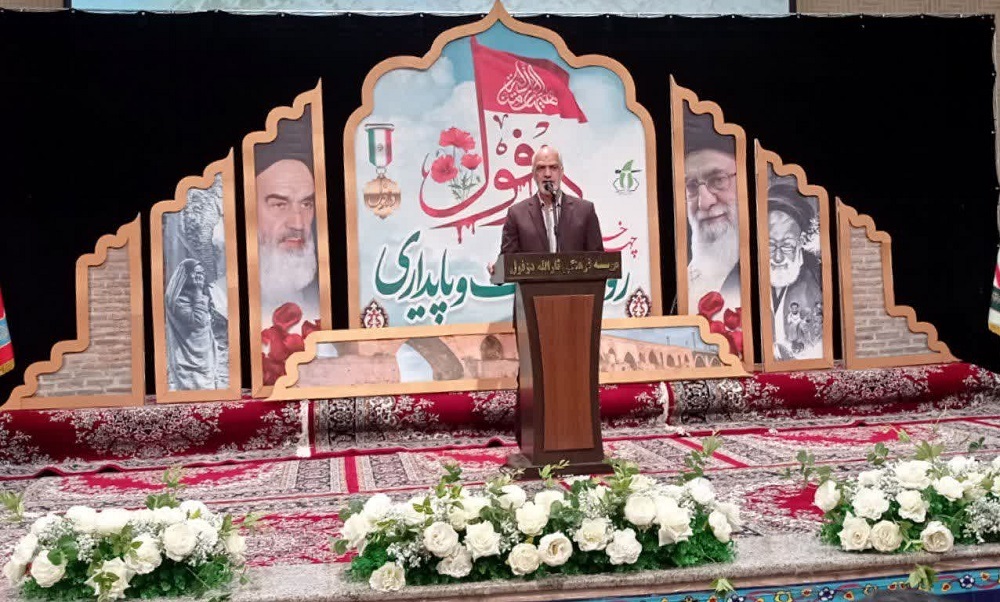 برگزاری همایش بزرگ چهارم خرداد در حسینیه ثارالله دزفول+ تصاویر