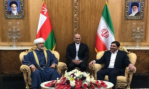 مخبر: ایران نگاه ویژه‌ای نسبت به مناسبات خود با عمان دارد