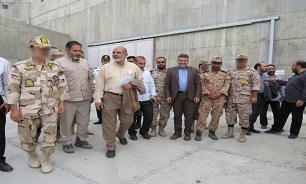 بازدید وزیر کشور از پایگاه های مرزی تیپ ۷۱ مردم پایه سپاه روح الله در کرمانشاه