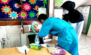 گروه جهادی صاحب الامر در برخی مناطق حاشیه‌ای کرج به ارائه خدمات دندان پزشکی پرداخت