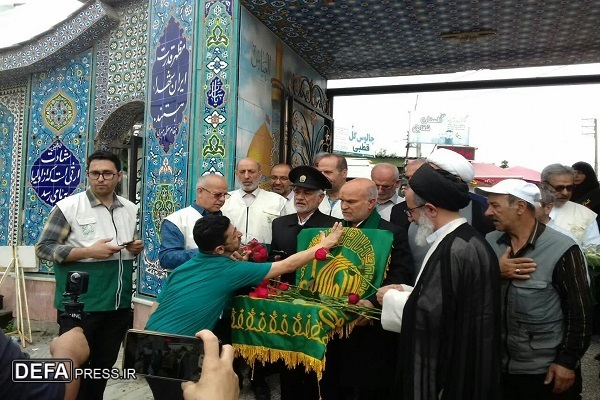 مراسم استقبال از پرچم حرم رضوی در شهرستان جالوس برگزار شد+ تصاویر