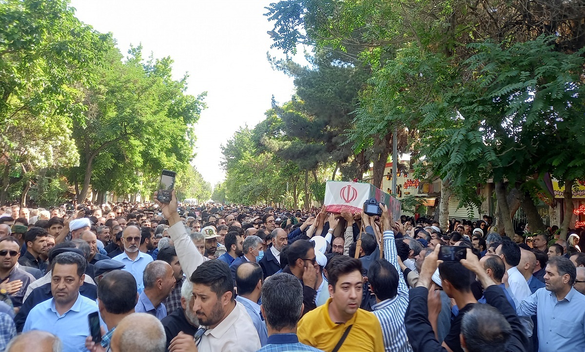 مراسم تشییع پیکر مرزبان شهید «محمد مهدی احمدی» در خراسان شمالی