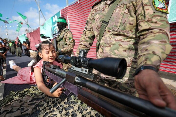 برگزاری نمایشگاه تسلیحات و تجهیزات نظامی قسام در غزه