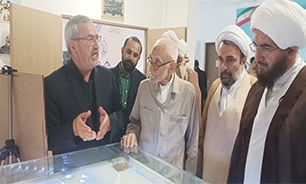بازدید ریاست جامعه تربیت اسلامی از باغ موزه دفاع مقدس اردبیل