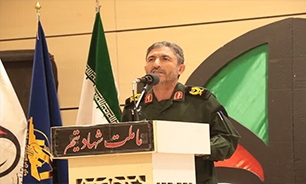 سنگر مقاومت دشمن را وادار به عقب نشینی کرده است