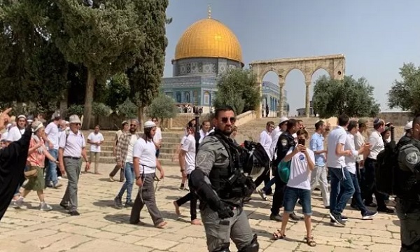 تعرض شهرک‌نشینان صهیونیست به مسجدالاقصی و مناطقی در قدس