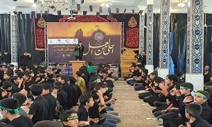 سوگواره «احلی من العسل» با حضور ۵ هزار دانش‌آموز خراسان جنوبی برگزار شد