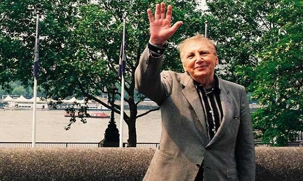 «معبدی برای عاشقان جهان» از نزار قبانی ترجمه شد