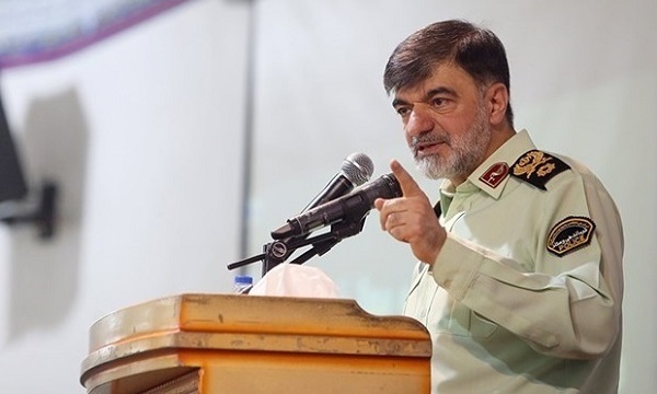 درگاه «پلیس من» آماده ثبت نام زائرین اربعین حسینی است/ اقدام ۴۰۰ هزار نفر برای دریافت گذرنامه