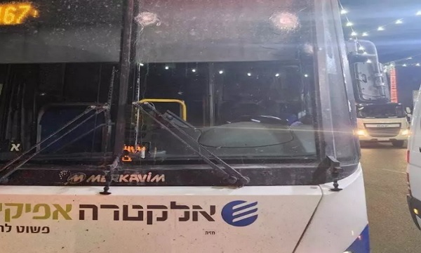 تیراندازی به اتوبوس صهیونیست‌ها در شهرک حواره