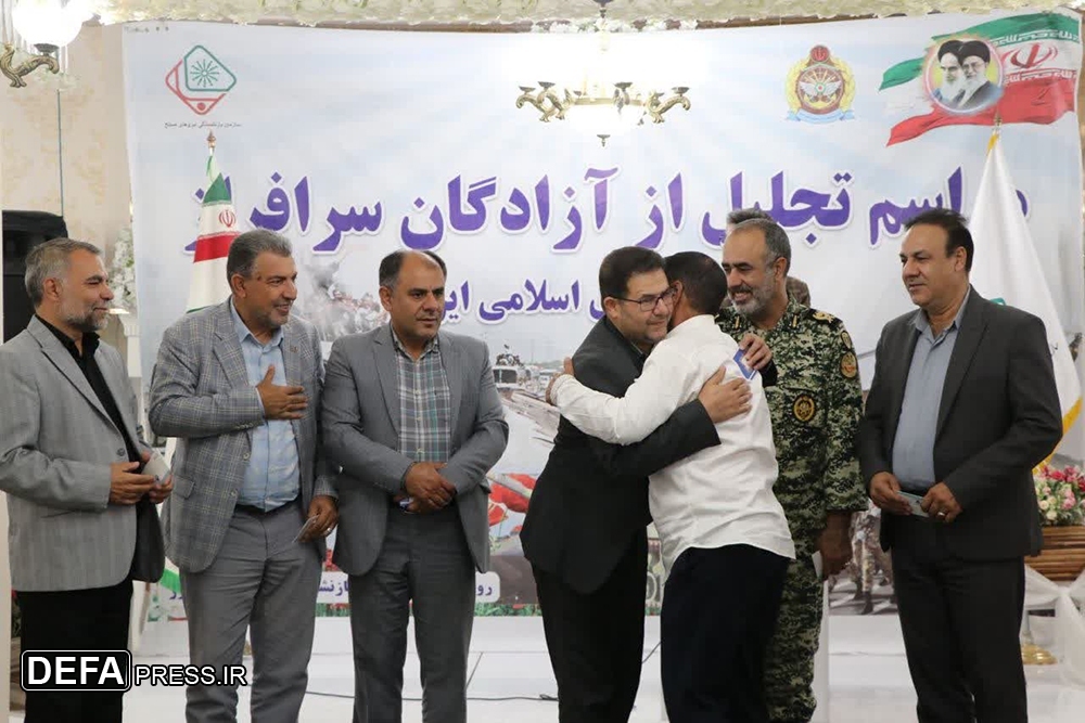 مراسم تجلیل از آزادگان سرافراز ارتش در استان البرز برگزار شد
