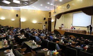 علم همراه با عمل باید در مدیریت بحران جاری شود